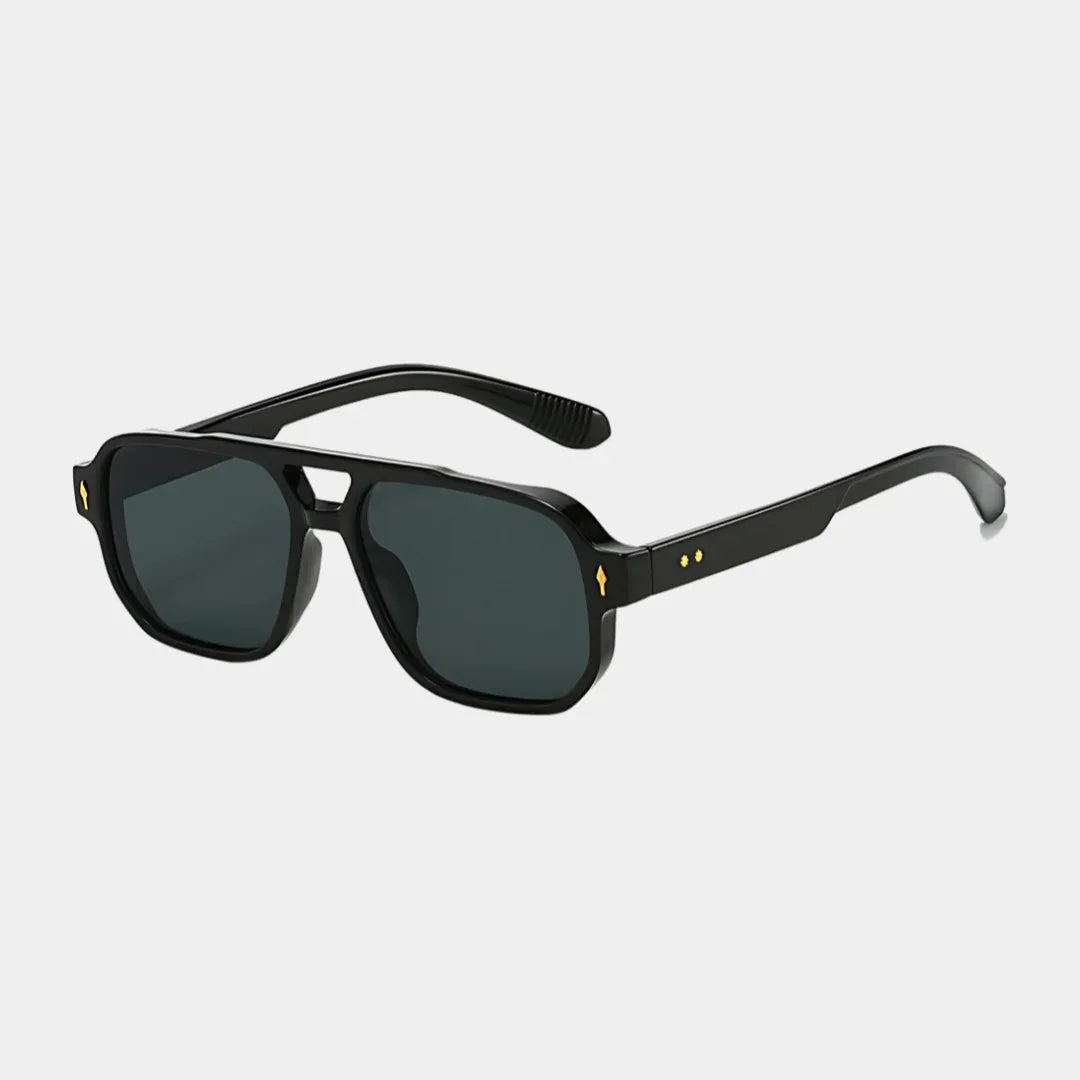 Saint — Luxe Collection Montrel